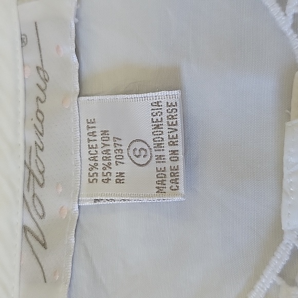 Notorious | 80s Vintage Regency Blouse - Picture 7 of 7